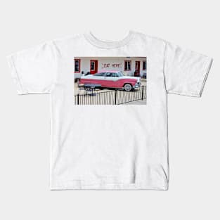 Vintage Pink Car Kids T-Shirt